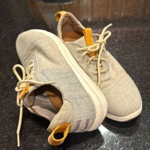 TOMS Cabrillo‎ drizzle gray lace up sneakers women’s size 6